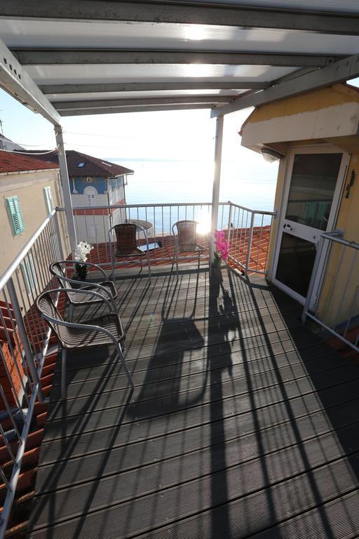 Allure Apartment